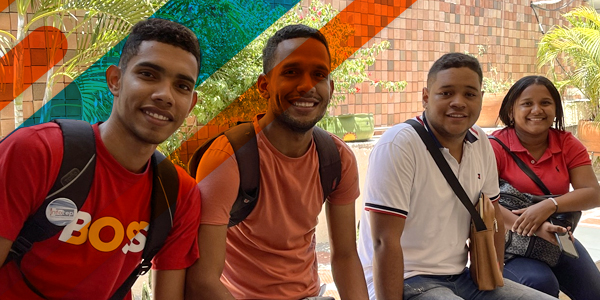 img-estudiantes-2