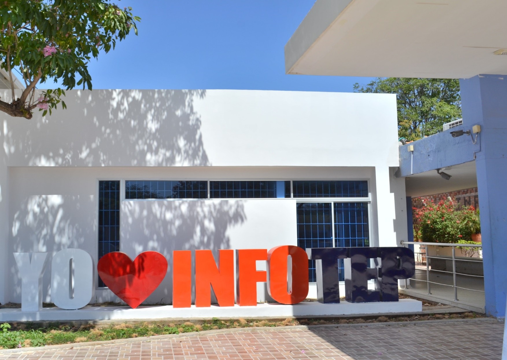 Logo INFOTEP